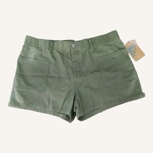 NWT thereabouts  Sage Green Girls' Pocket Shorts